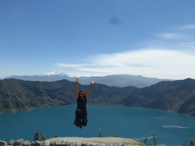 10-Quilotoa-crater-lake-Ecuador.jpg